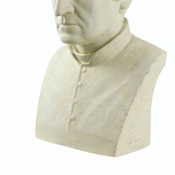 Image 1 of Bust Bust Hugo Verriest