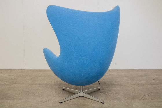 Image 1 of Fritz Hansen Egg Chair blue