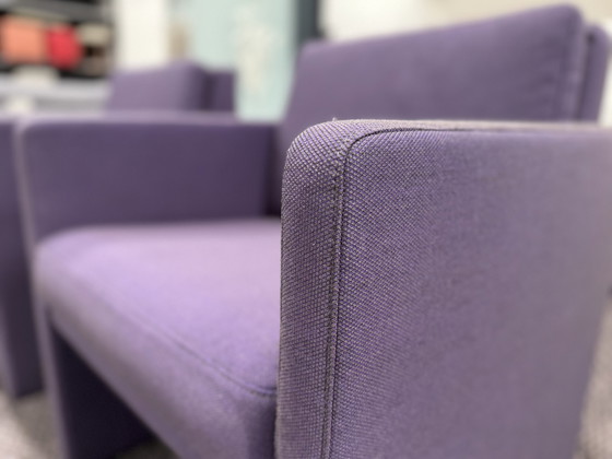 Image 1 of 2 fauteuils Rolf Benz Ego Club tissu violet