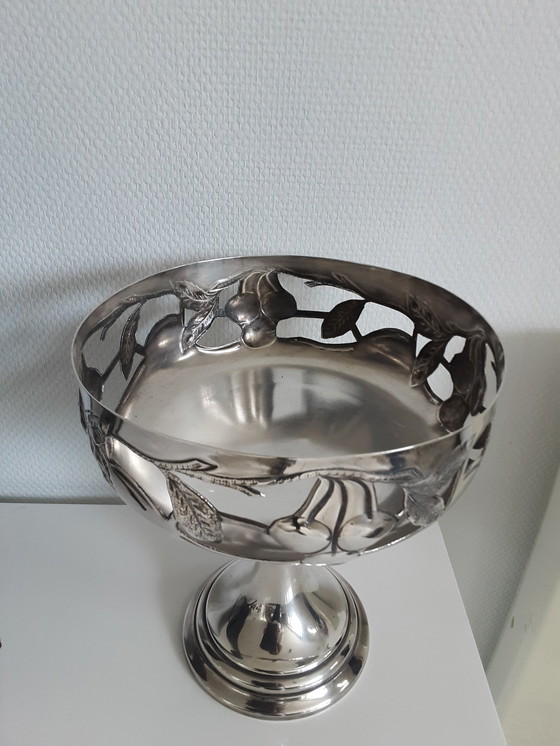 Image 1 of An art deco fruit bowl