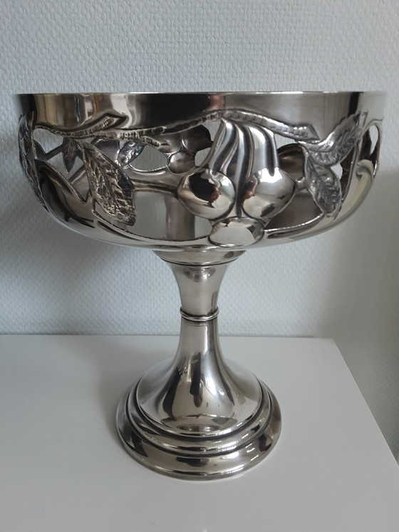 Image 1 of An art deco fruit bowl