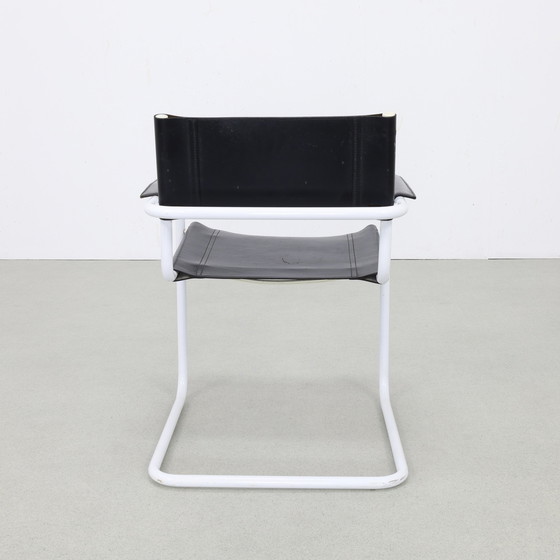 Image 1 of Chaise de salle à manger en cuir 4x, style Bauhaus, années 1980