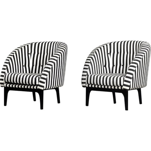 Coppia di poltrone scandinave vintage arrotondate con strisce bianche e nere, anni '60