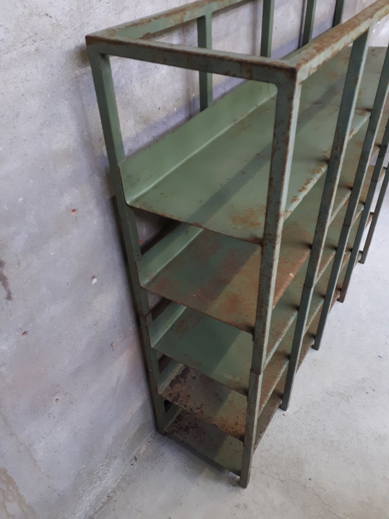Image 1 of Mobiletto industriale vintage, libreria, scaffalatura