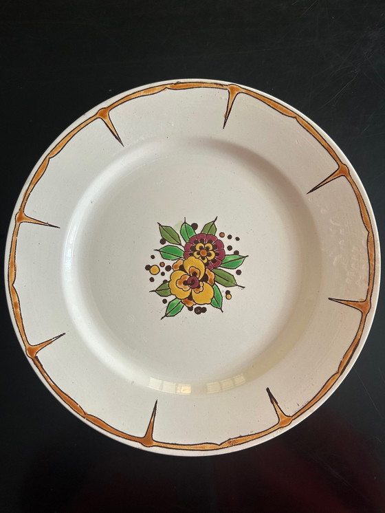 Image 1 of Juego de platos Art Déco Boch Fréres La Louviére 