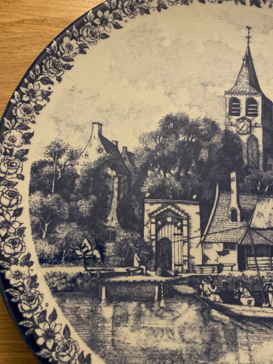 Image 1 of Chemkefa Maastricht Delft Blue Springboard