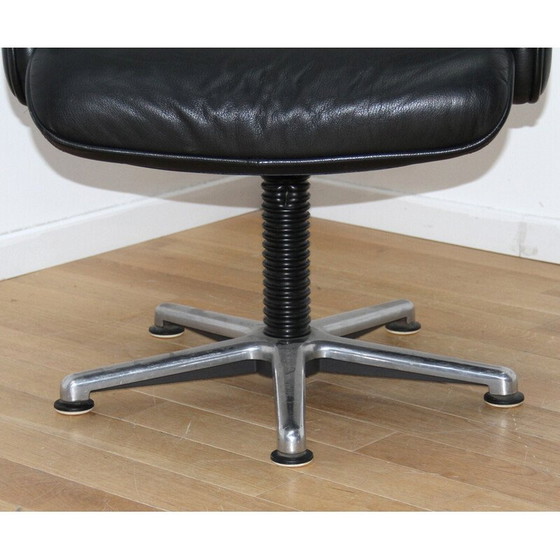 Image 1 of Vintage office armchair in chrome metal and black leather