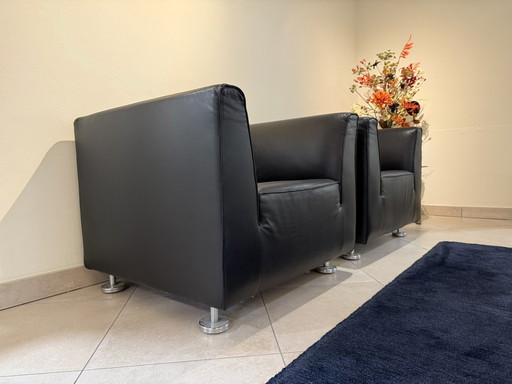 2X Gelderland 4800 Armchair | Machucado Leather Black