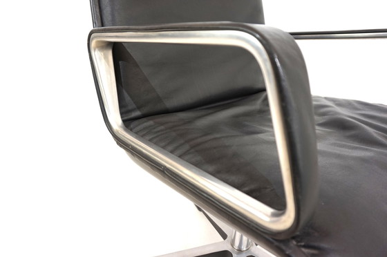 Image 1 of Wilkhahn Delta leather dining/conference chair from Delta Design