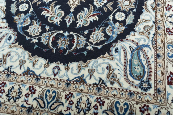 Image 1 of Hand-knotted Nain 9 La Carpet With Silk - 203 X 128 Cm