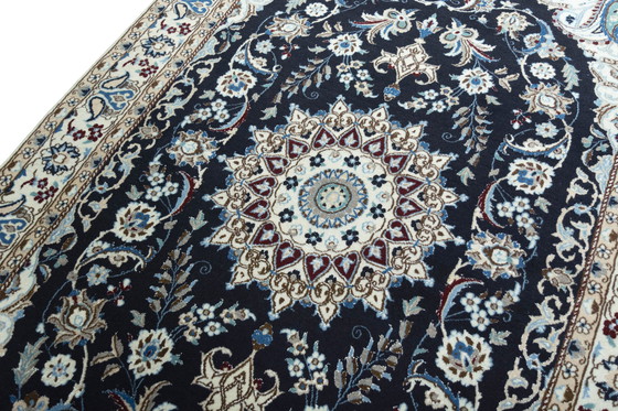 Image 1 of Hand-knotted Nain 9 La Carpet With Silk - 203 X 128 Cm