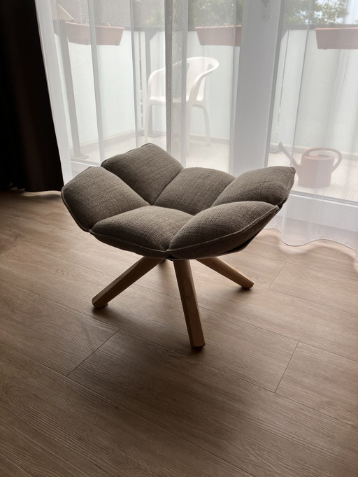 Husk armchair