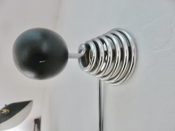 Image 1 of Perchero de pared "Streamline", muelle de metal cromado y madera lacada en negro, 1970