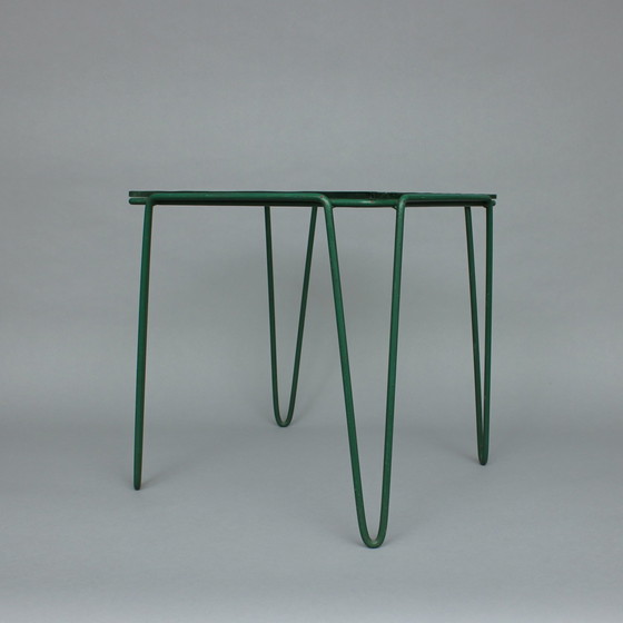 Image 1 of Arnold Bueno de Mesquita - side table - Spurs (Good Living)