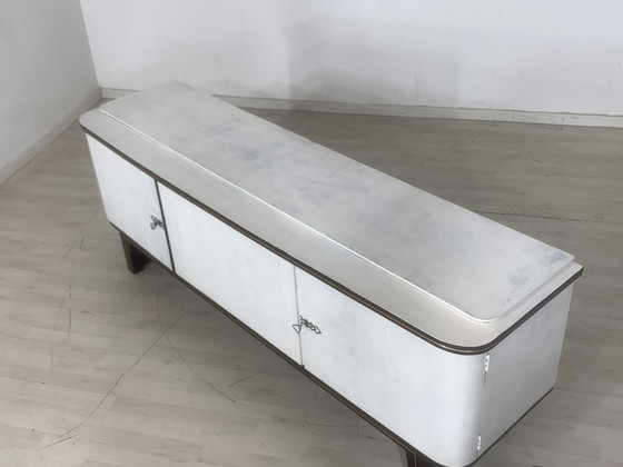 Image 1 of Credenza e cassettiera vintage in stile shabby chic di metà secolo