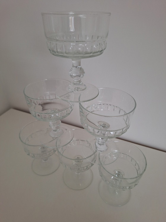 Image 1 of Vintage Champagne Cup