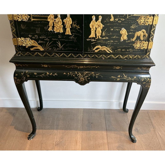 Image 1 of Vintage display cabinet in Chinese lacquer and gilding, France 1940