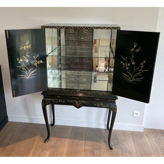 Image 1 of Vintage display cabinet in Chinese lacquer and gilding, France 1940