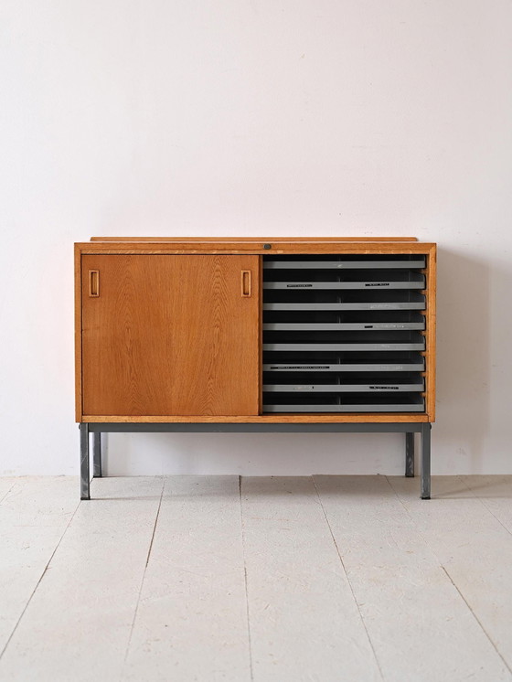 Image 1 of Credenza da ufficio in rovere scandinavo anni &#39;60, mobile TV moderno vintage