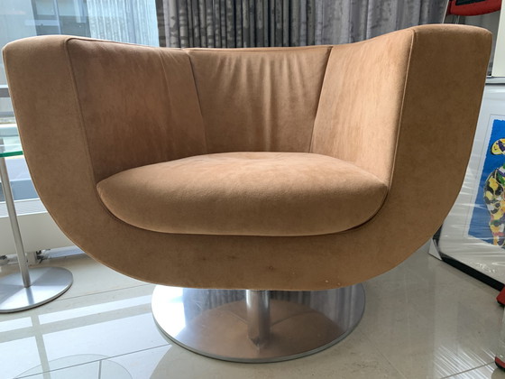 Image 1 of 2x B&B Italia Tulip swivel chairs