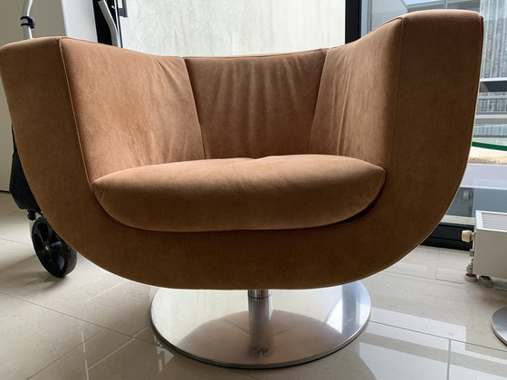 Image 1 of 2x B&B Italia Tulip swivel chairs