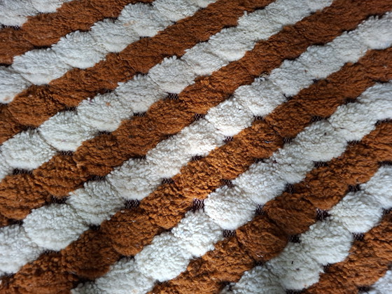 Image 1 of Beautiful Hoopolig Moroccan Carpet Brown & White