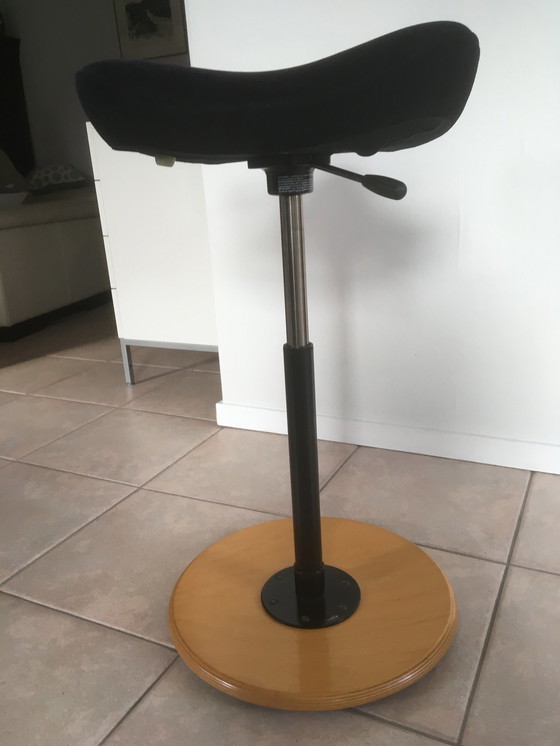 Image 1 of Varier Move (standing stool)