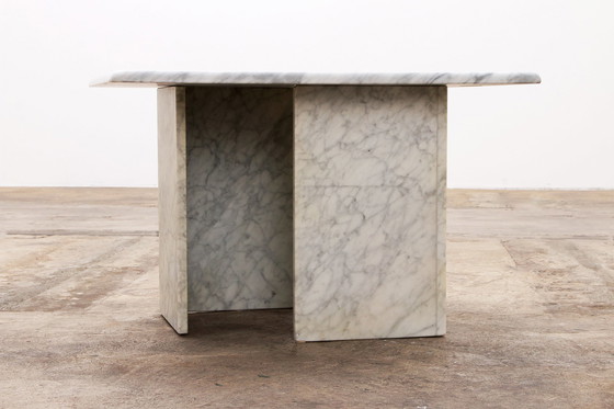 Image 1 of Italian Marble coffee table timeless design from the 70s