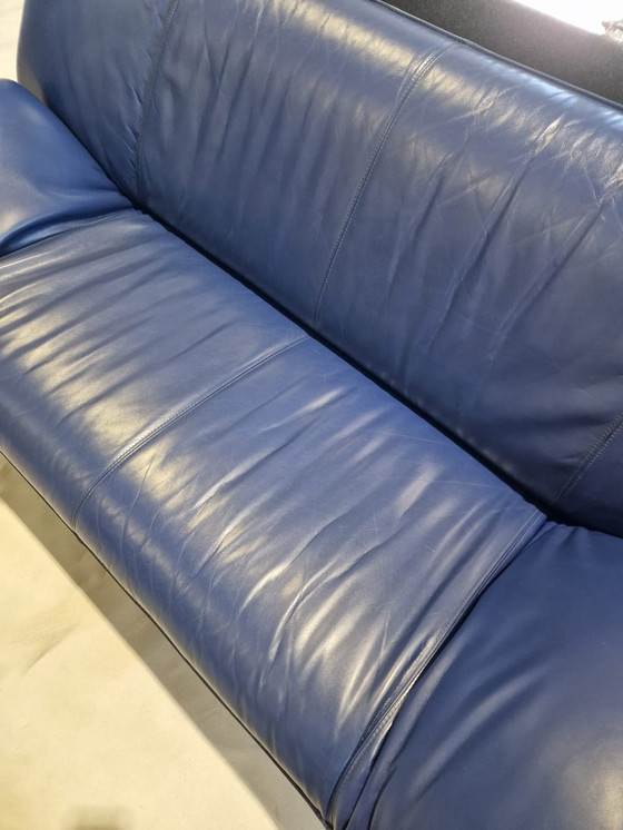 Image 1 of Leolux Tango 2-seater sofa blue leather