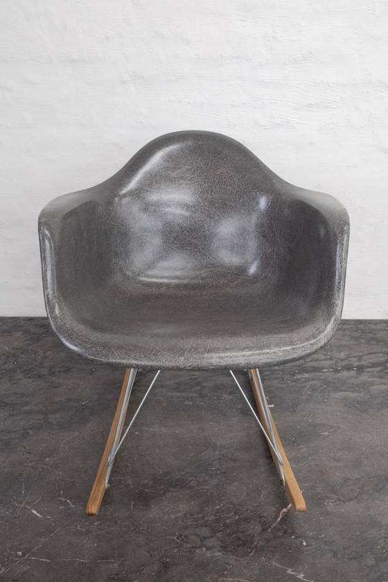 Image 1 of Fauteuil à bascule Herman Miller