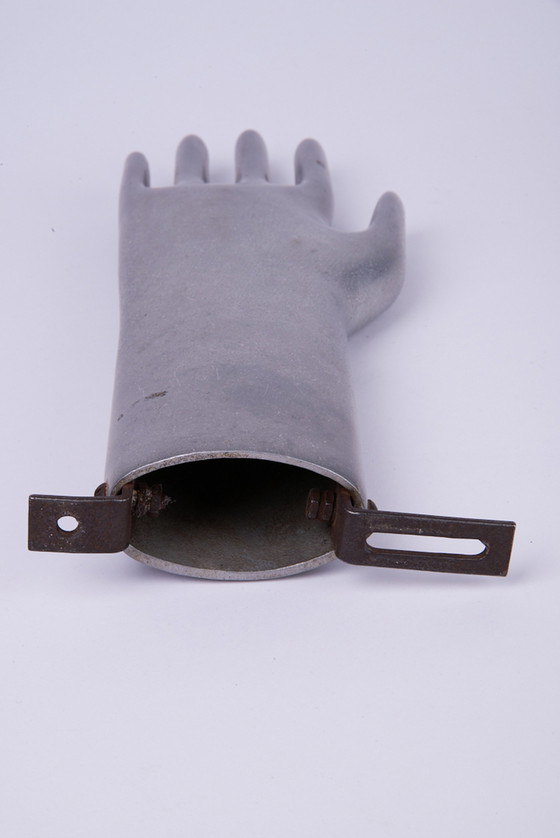 Image 1 of Forme de gant vintage