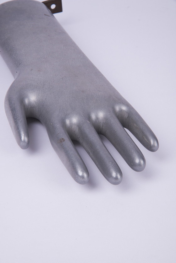 Image 1 of Forme de gant vintage