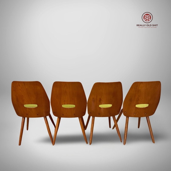 Image 1 of Set of 4 original Lollipop chairs by Antonin Suman - green