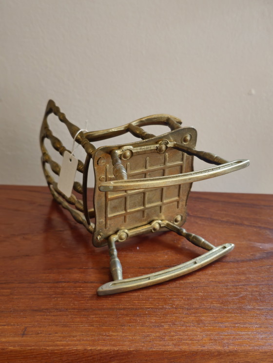 Image 1 of Statua di sedia a dondolo in ottone vintage