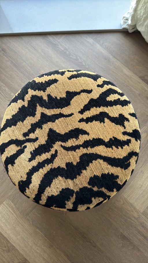 Nox interior pouf animal print/tiger print