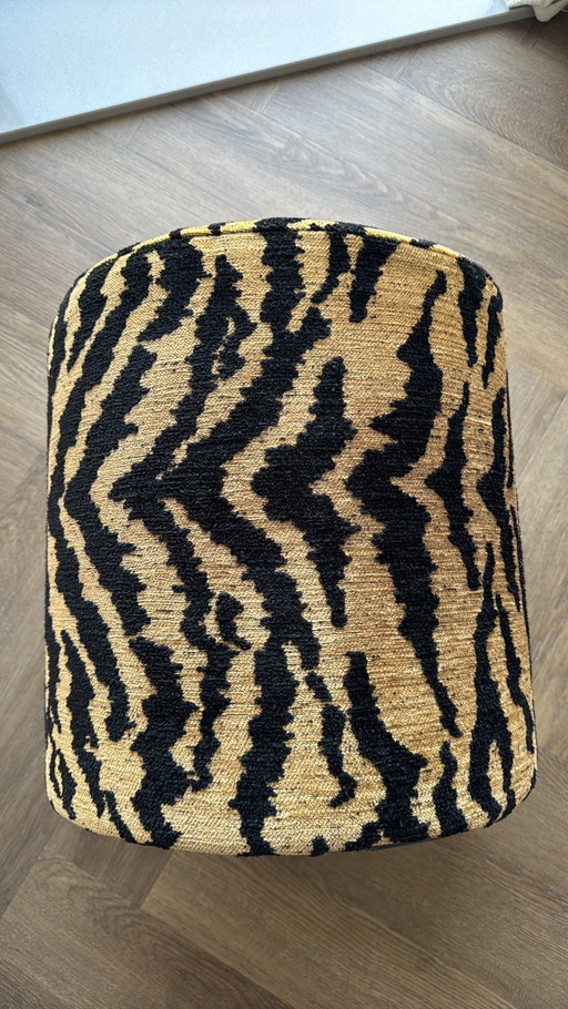 Nox interior pouf animal print/tiger print