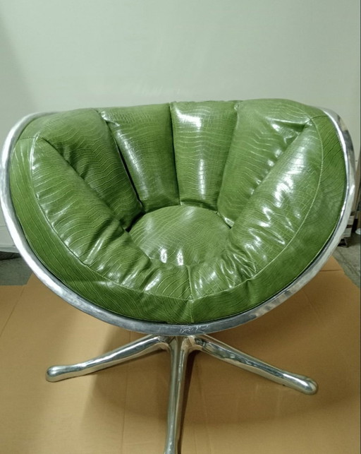 Nervure Quasar Khanh armchair