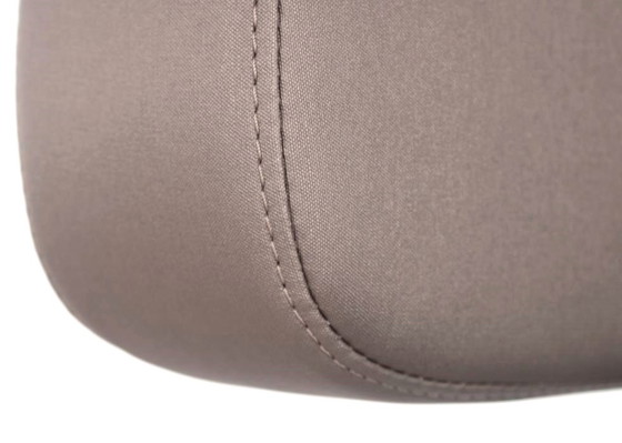 Image 1 of Gispen Multilounge acoustic armchair