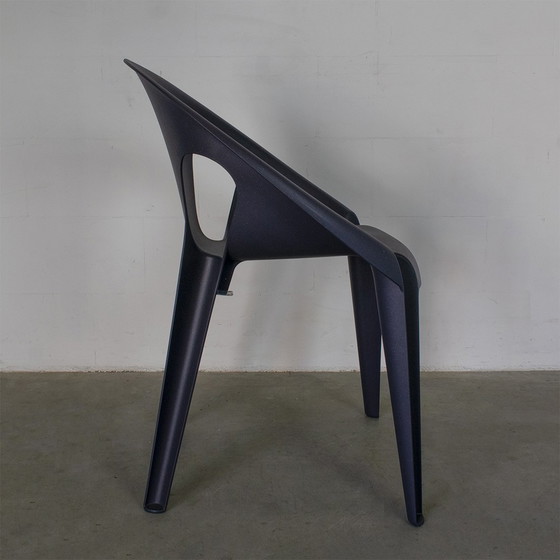 Image 1 of 4 x Magi Bell chair design Konstantin Grcic