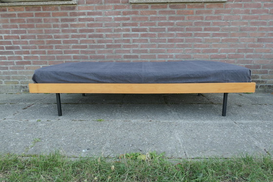 Image 1 of Lit de jour vintage