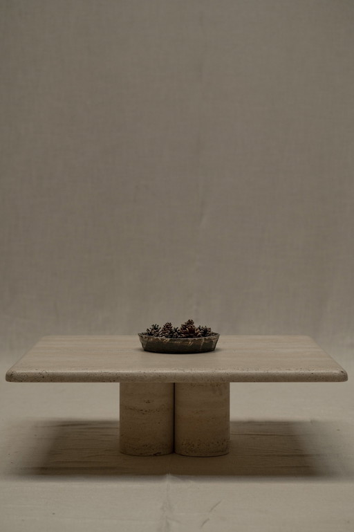 Travertine Coffee Table in the style of Mario Bellini For Cassina