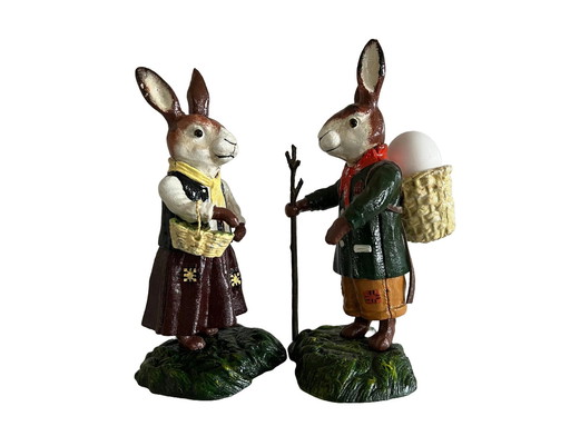 Nostalgic Pair of Cast Iron Easter Bunnies