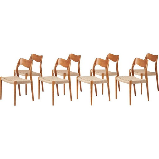 Set of 8 vintage model 71 oakwood dining chairs by Niels Møller for J.L. Moller Mobelfabrik, Denmark