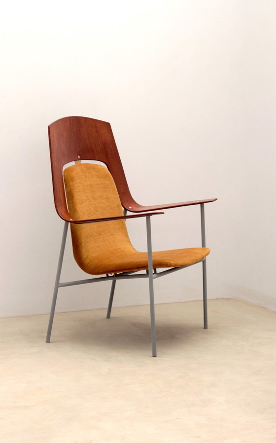 Image 1 of Plywood Armchair Awarded