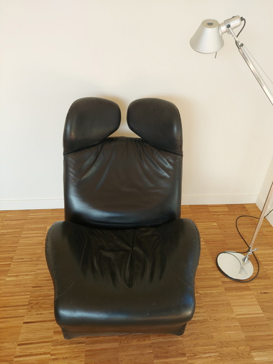 Image 1 of Wink Cassina Lounge Chair Black Leather