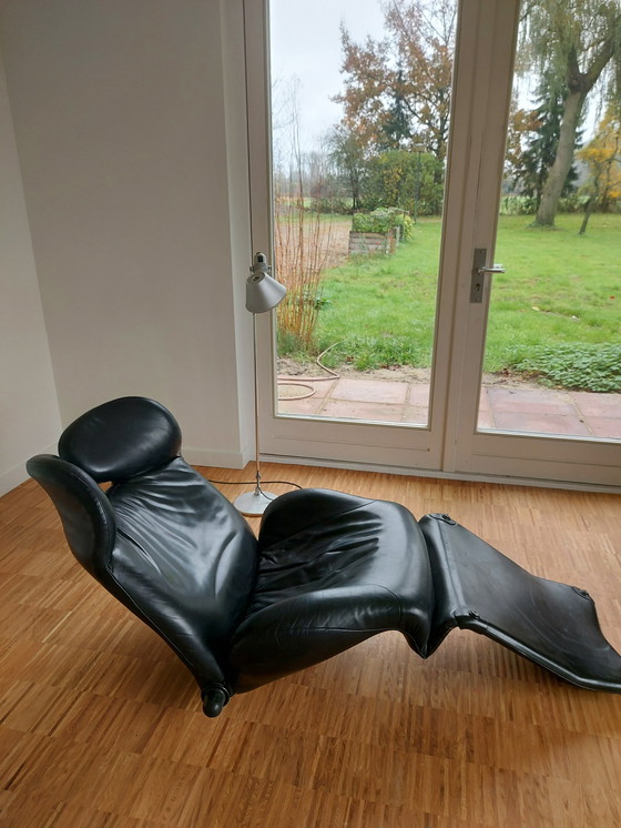 Image 1 of Wink Cassina Lounge Chair Black Leather