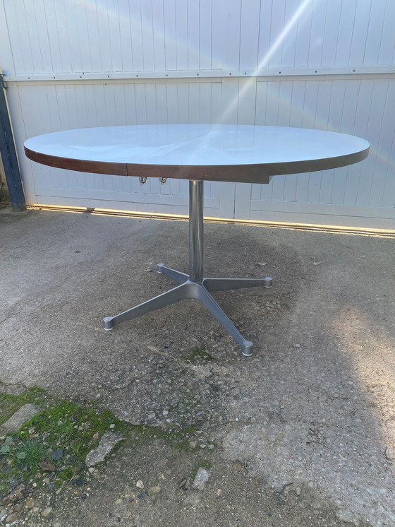 Image 1 of Charles & Ray Eames Round Alu Group Table, Herman Miller