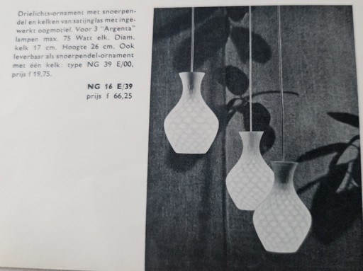Dutch design - Philips - Louis Kalff - satin glass - chandelier lamp - type NG 39 E/100 - 1950's