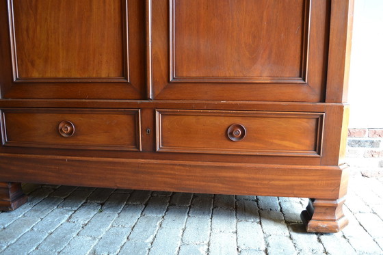 Image 1 of Large Antique Mahogany Crested Cabinet