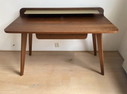Scrivania in legno vintage
